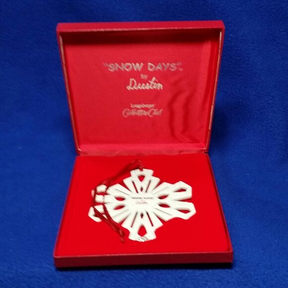 Longaberger Snow Days 2001 Dustin Snowflake Ornament Collector's Club In Box - Picture 2 of 10